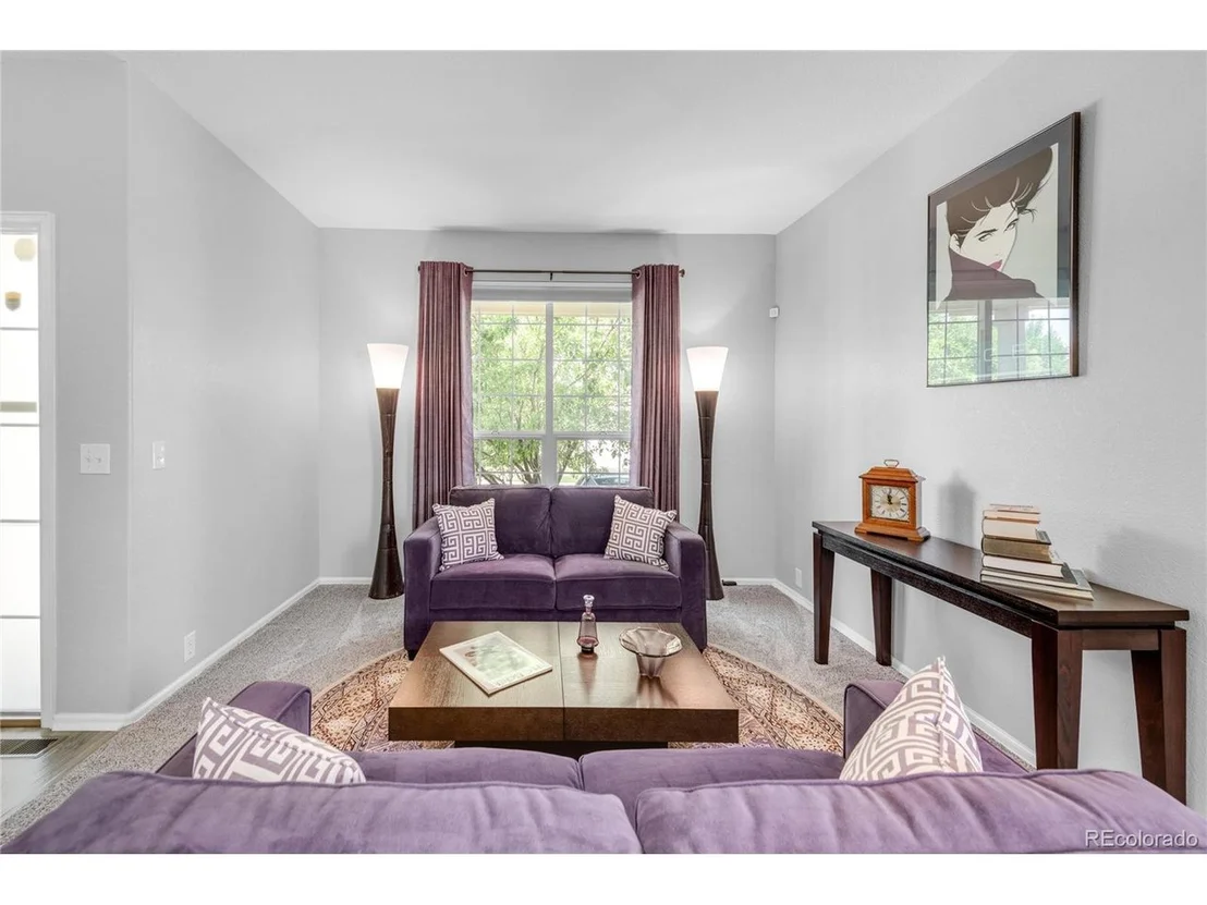 Photo of 374 Tumbleweed Dr