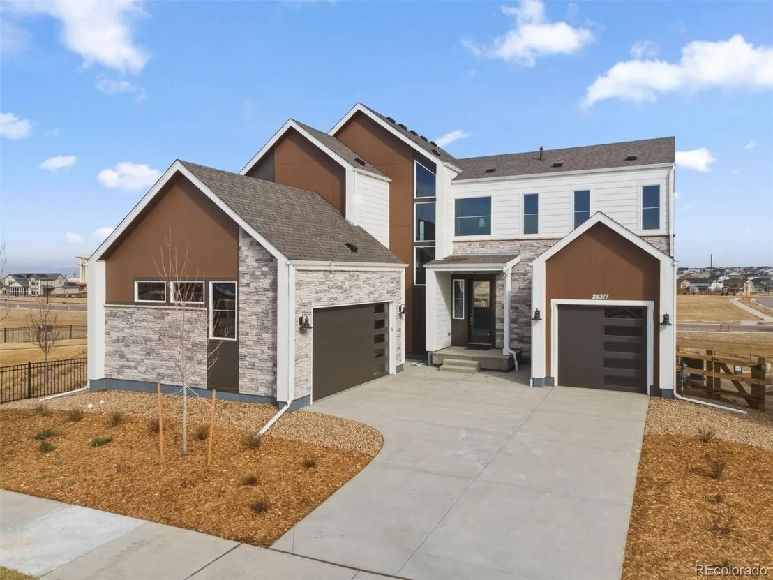 Photo of 24317 E River Front Dr
