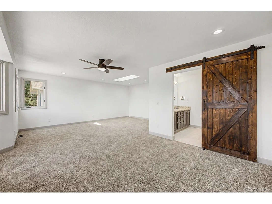 Photo of 2823 Humboldt Cir