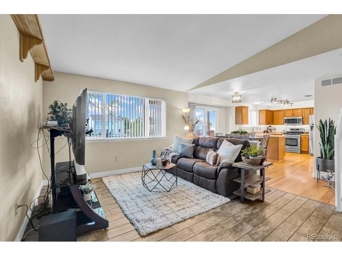 Photo of 3398 Blue Grass Cir