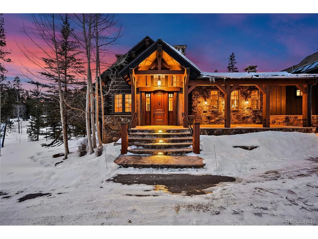 Photo of 177 Peerless Dr