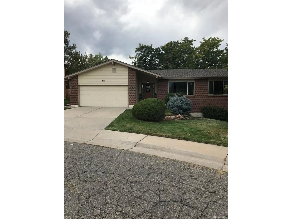 Photo of 6751 Urban Cir