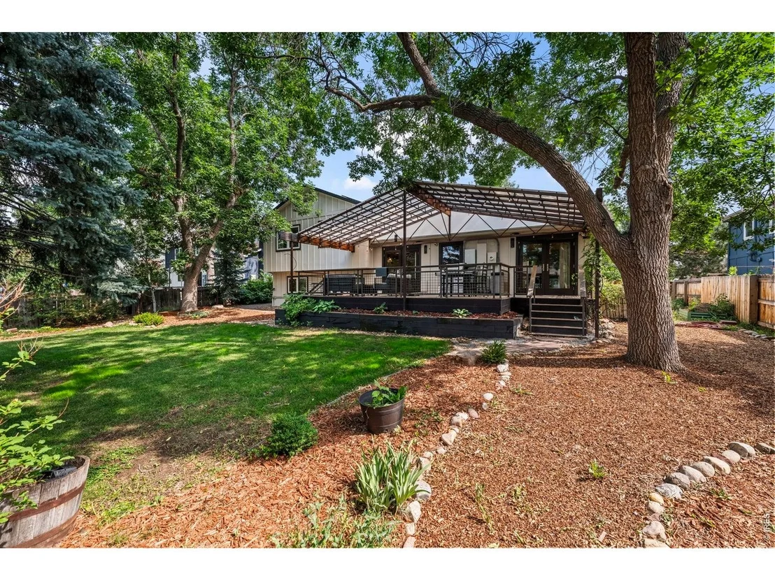 Photo of 5139 Holmes Pl