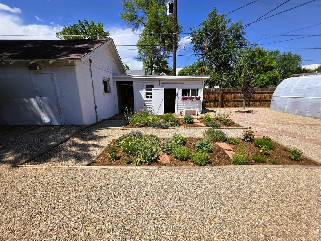 Photo of 321 2nd St