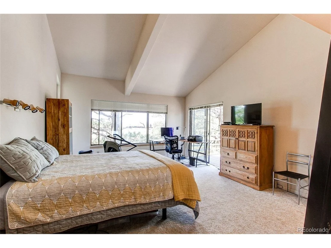 Photo of 5653 Thunder Hill Rd