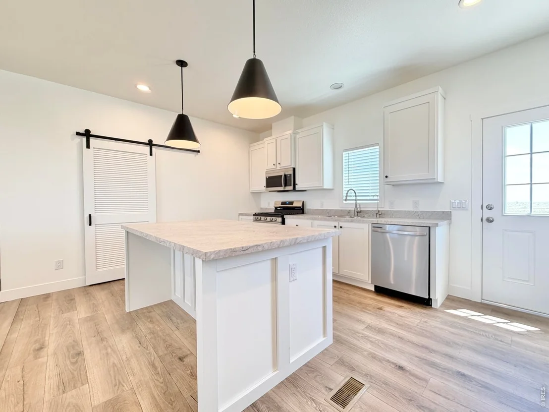 Photo of 41746 County Road 80