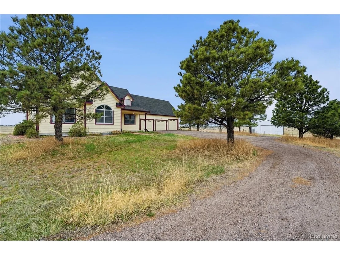 Photo of 7655 Summer Cir