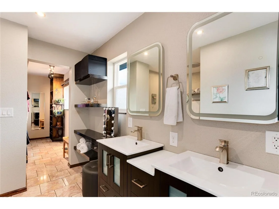 Photo of 13298 Alcott Cir