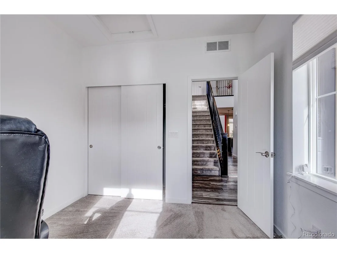 Photo of 32 Starlight Cir