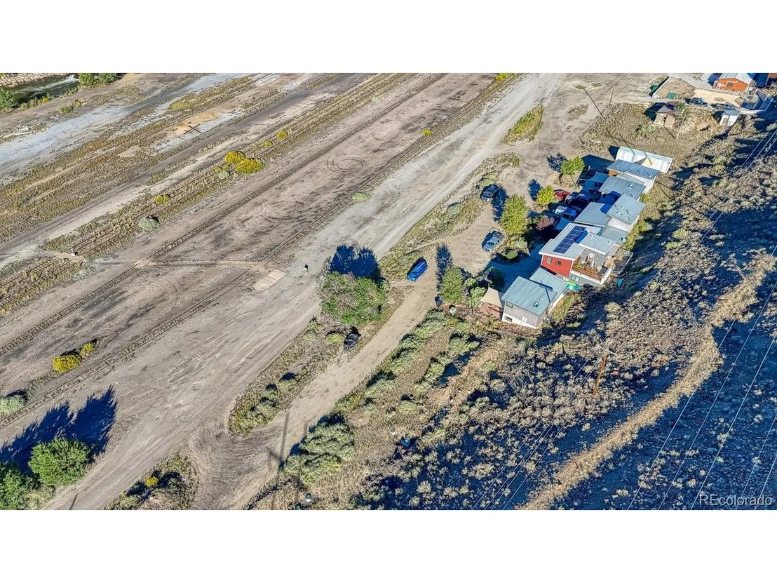 Photo of 7 Hillside Dr