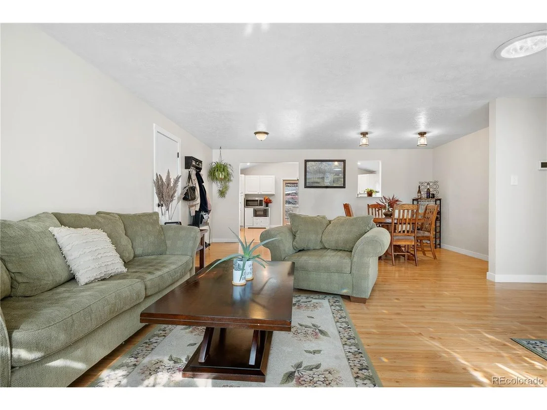Photo of 13131 Mercury Dr