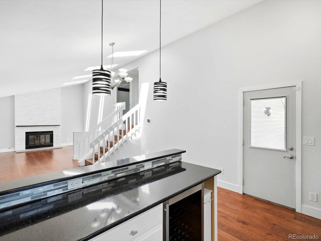 Photo of 6691 Deframe Ct