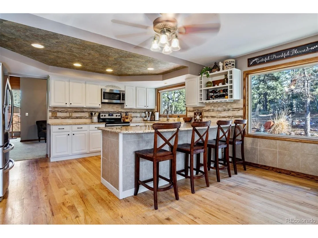 Photo of 8355 Lightening View Dr