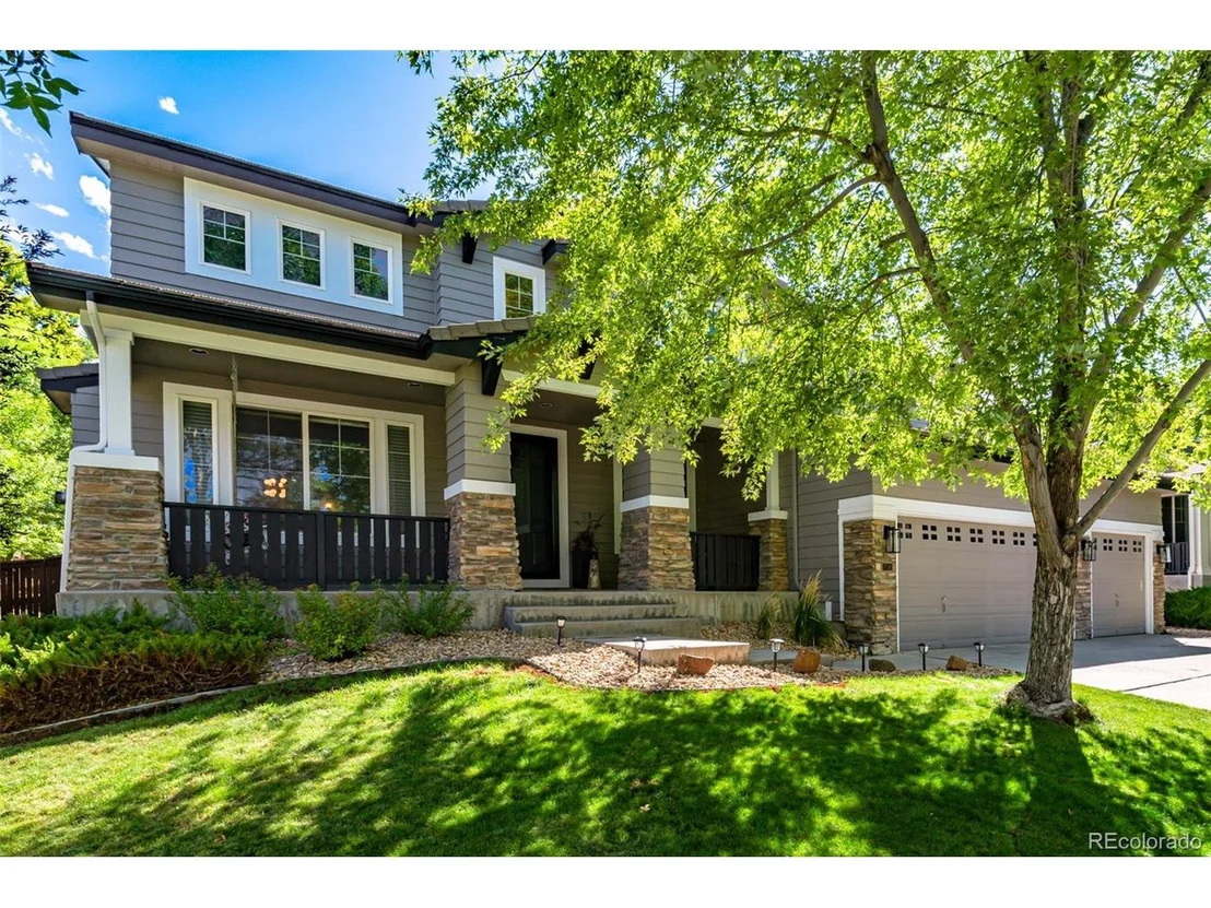 Photo of 716 Ridgemont Pl