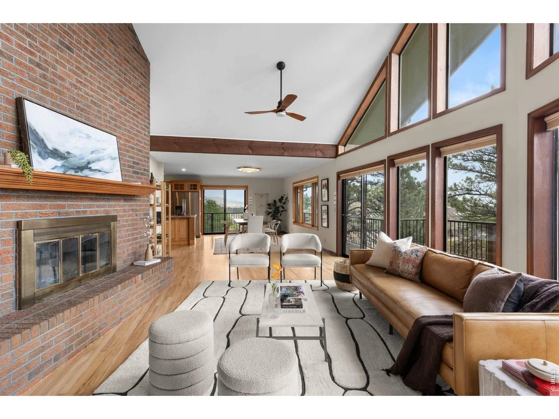 Photo of 8563 Middle Fork Rd