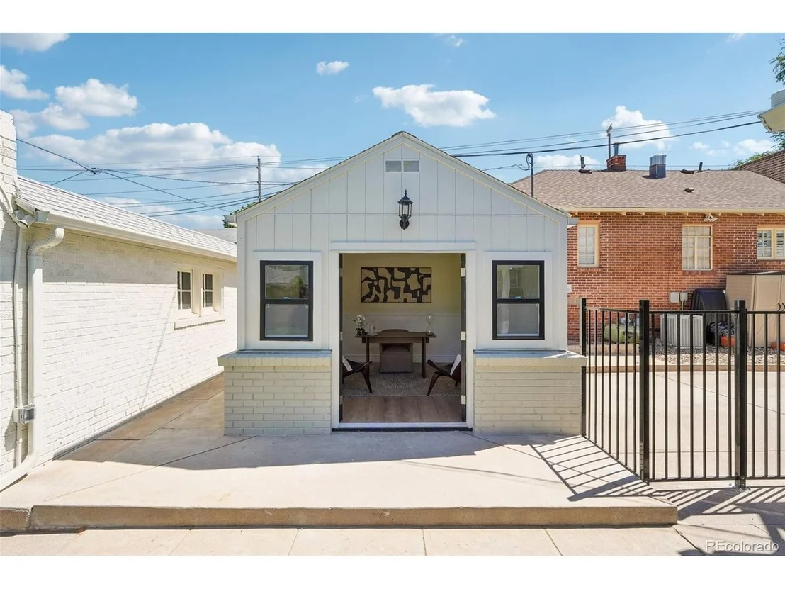 Photo of 4214 King St