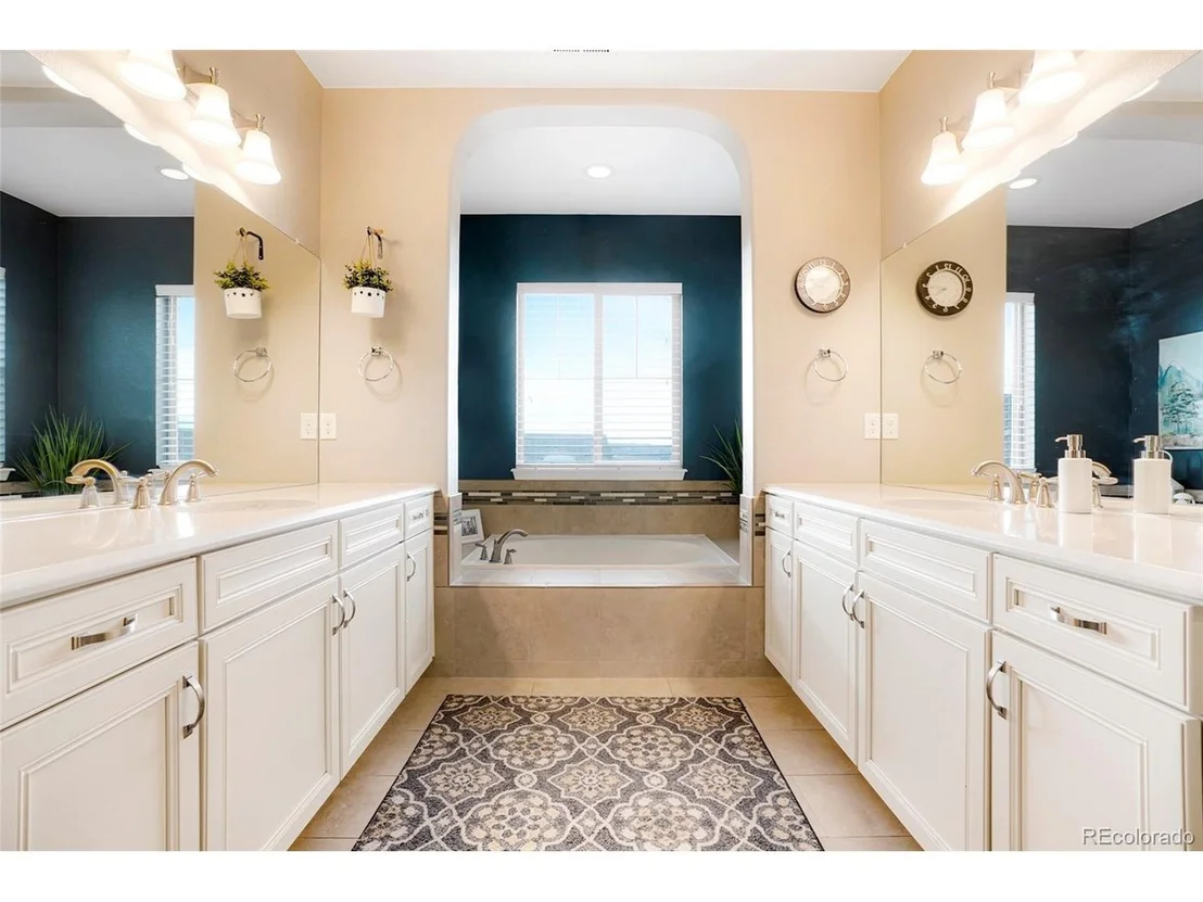 Photo of 15960 Savory Cir