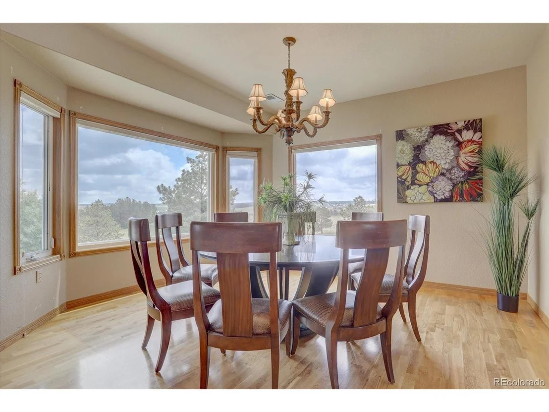 Photo of 2611 Windmill Cir