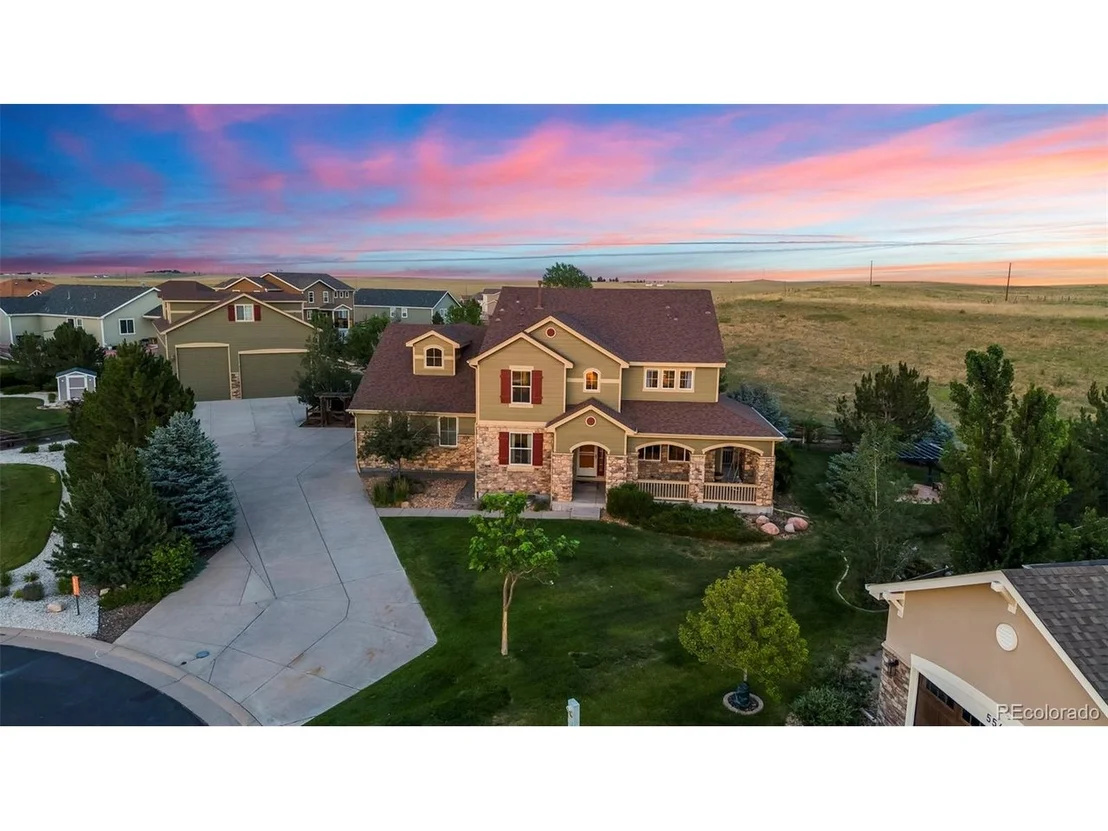 Photo of 5565 Southwind Cir