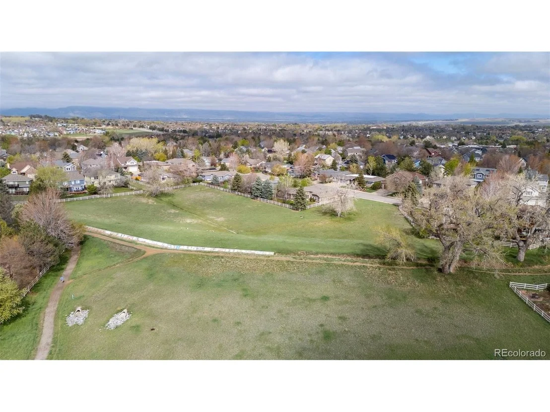 Photo of 2330 Sandpiper Dr