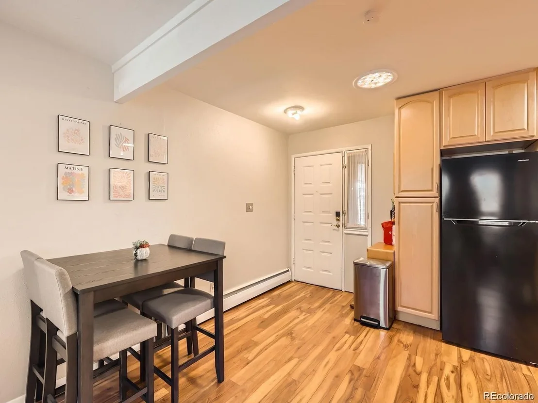 Photo of Unit 23 at 625 Pearl St