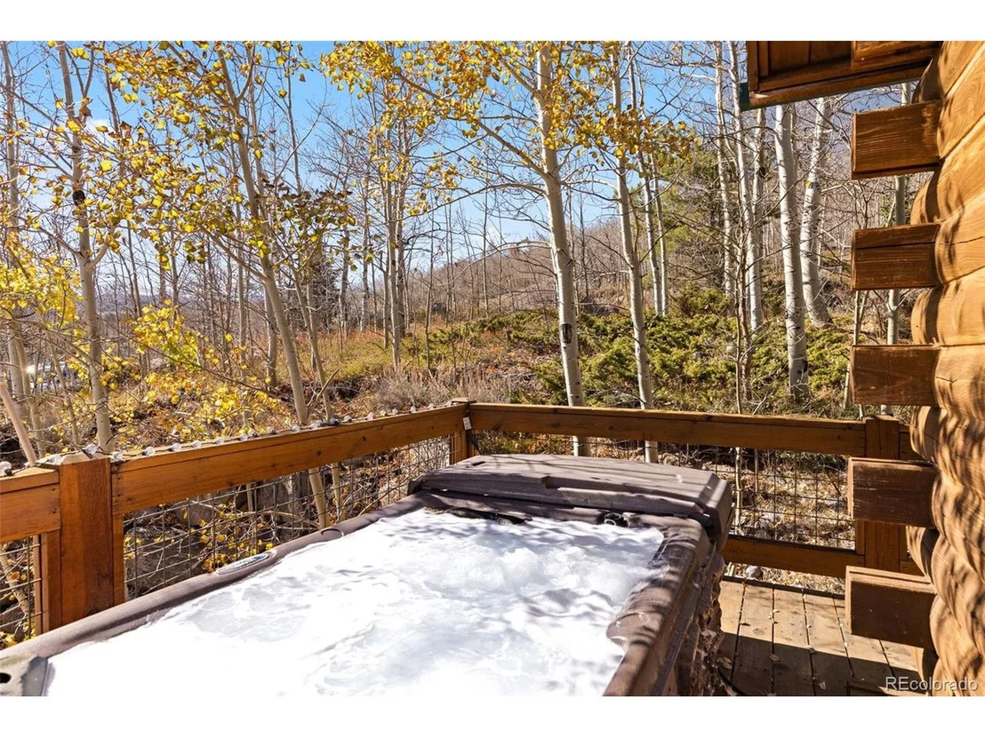 Photo of 496 Blue Ridge Rd