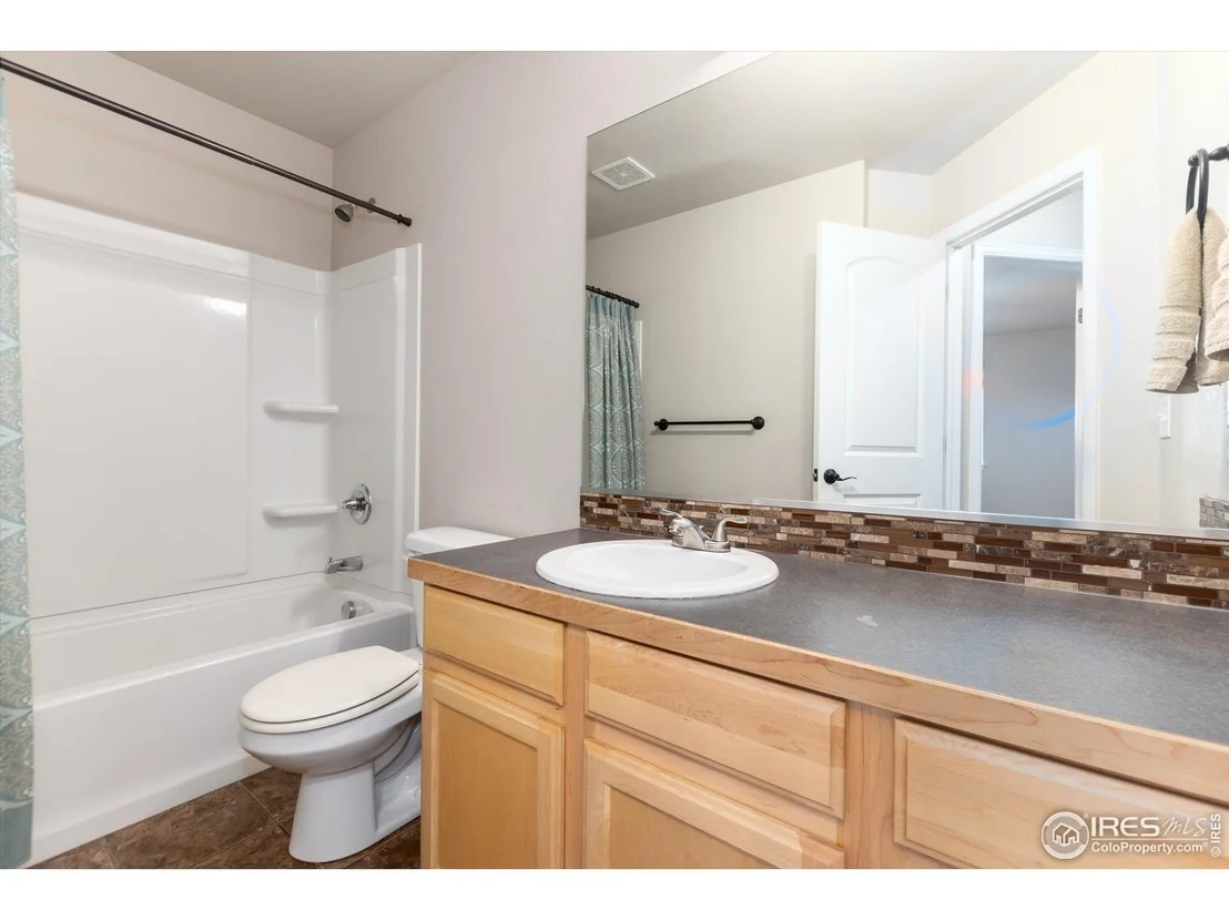 Photo of 318 Juniper St