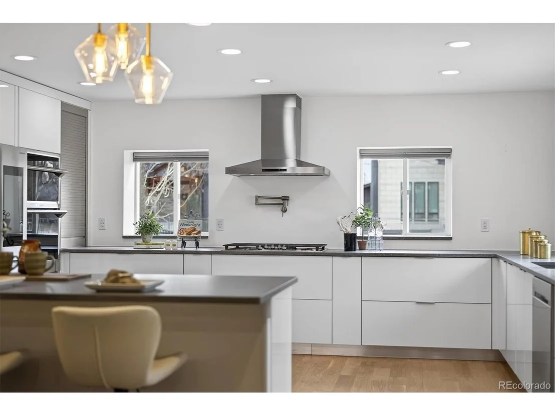Photo of 765 Kearney St