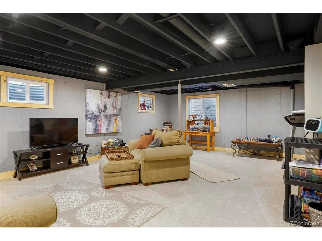 Photo of 16733 E Prentice Cir