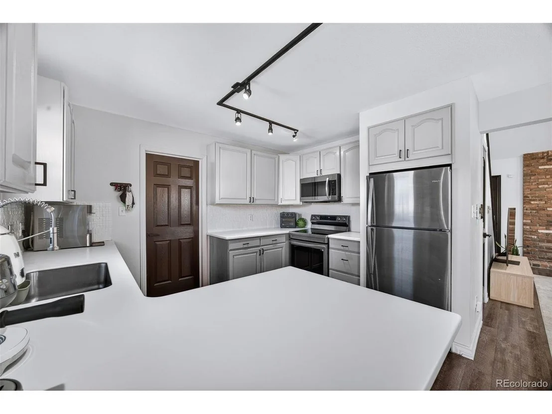 Photo of 30793 Hilltop Dr
