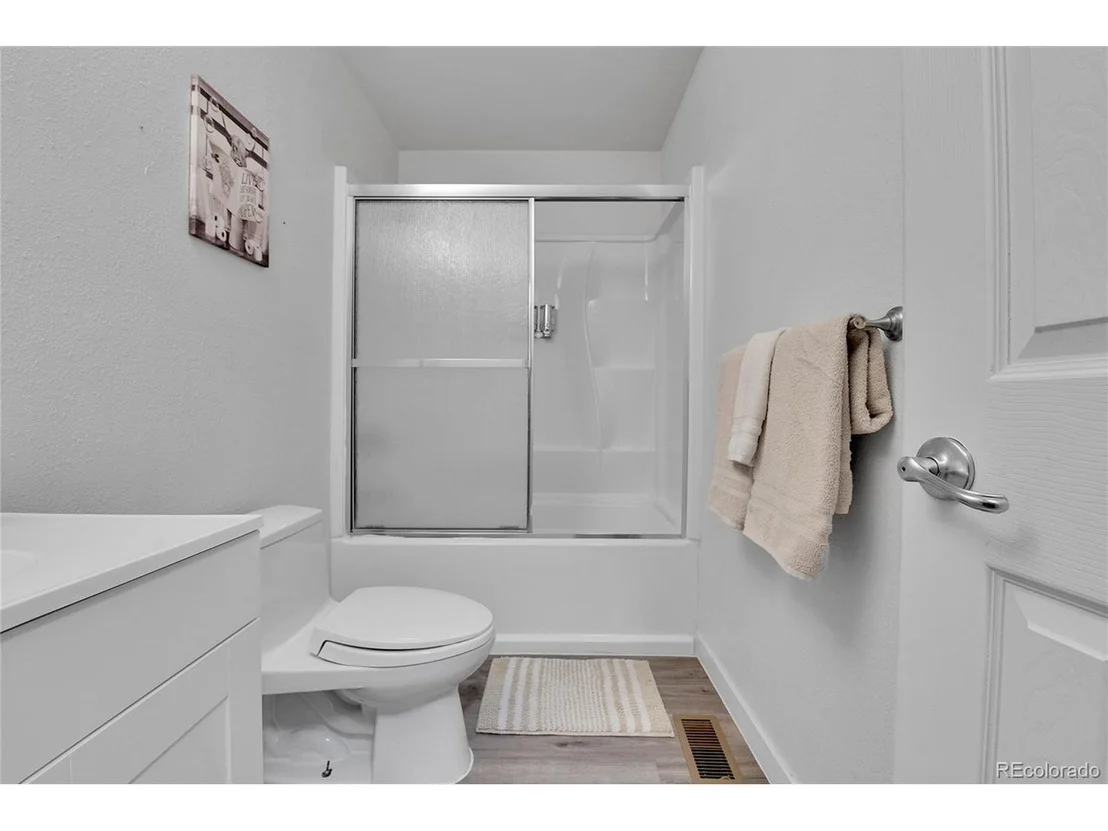 Photo of 9323 Everett Ct