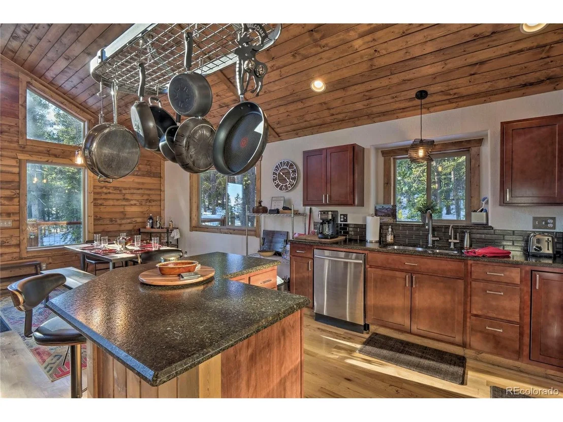 Photo of 625 Bobcat Ln