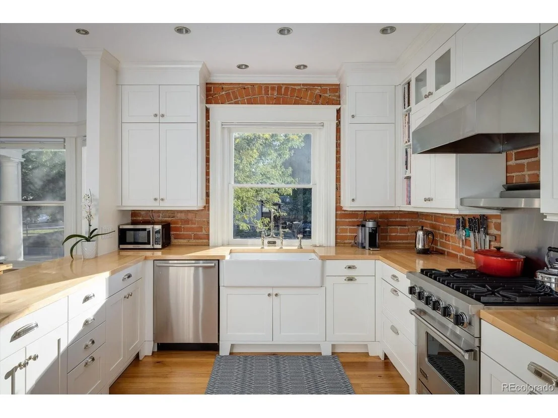 Photo of 1844 Pine St