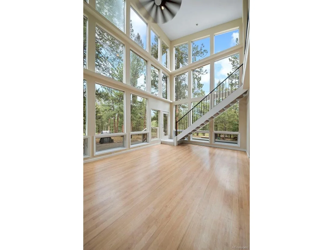 Photo of 72 Ridge Ln