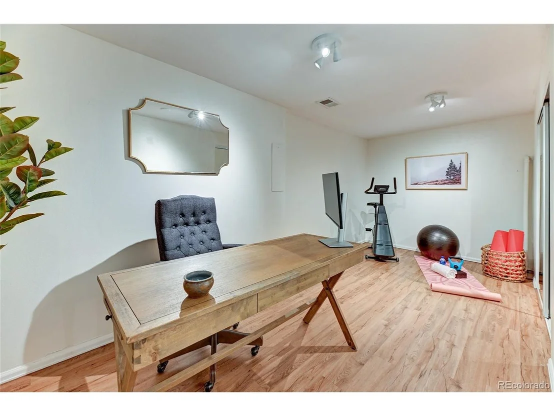 Photo of 456 Eldridge Ct