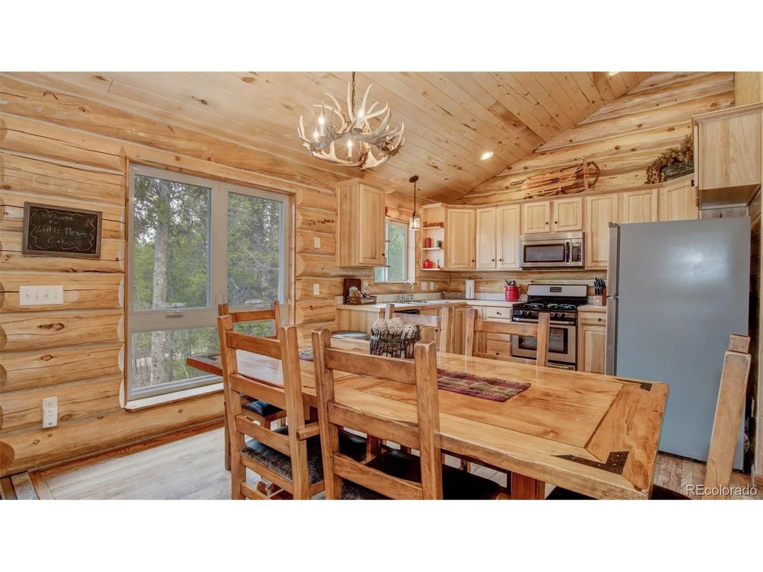 Photo of 885 Circle 73