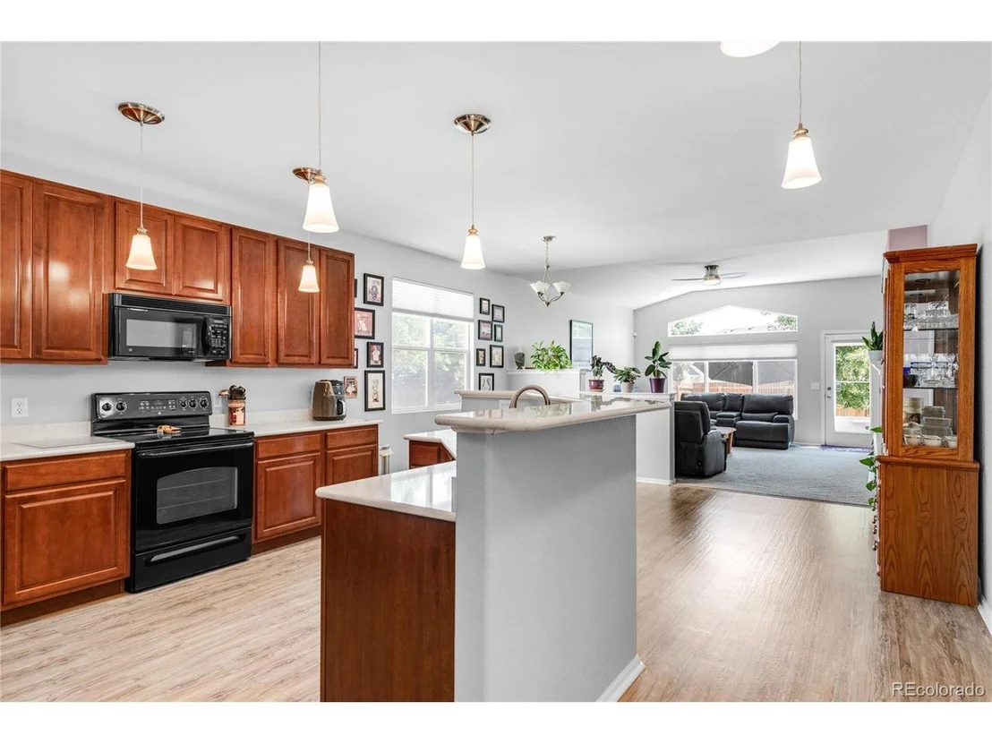 Photo of 374 Tumbleweed Dr