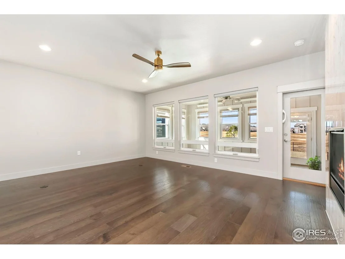 Photo of 1944 Tidewater Ln