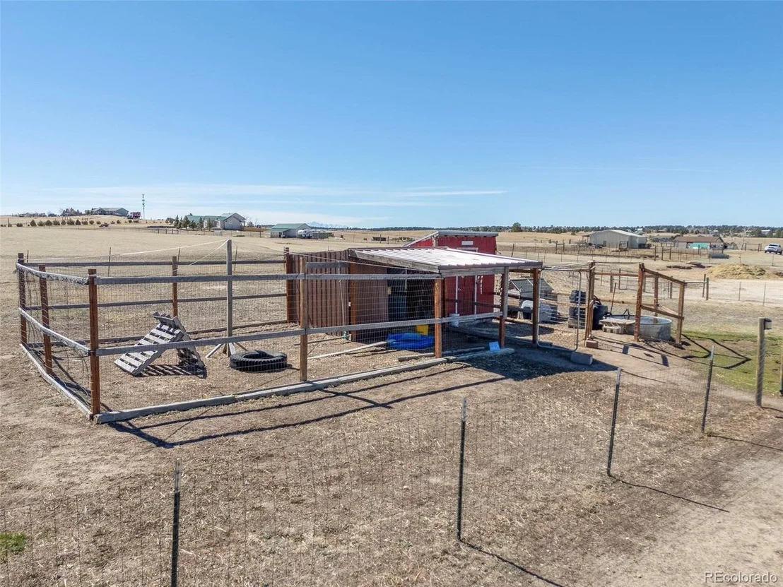 Photo of 6690 Sunset Cir