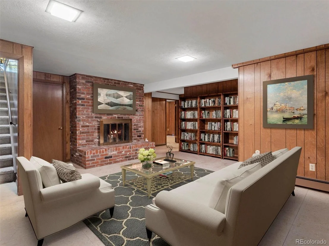 Photo of 310 Inca Pkwy