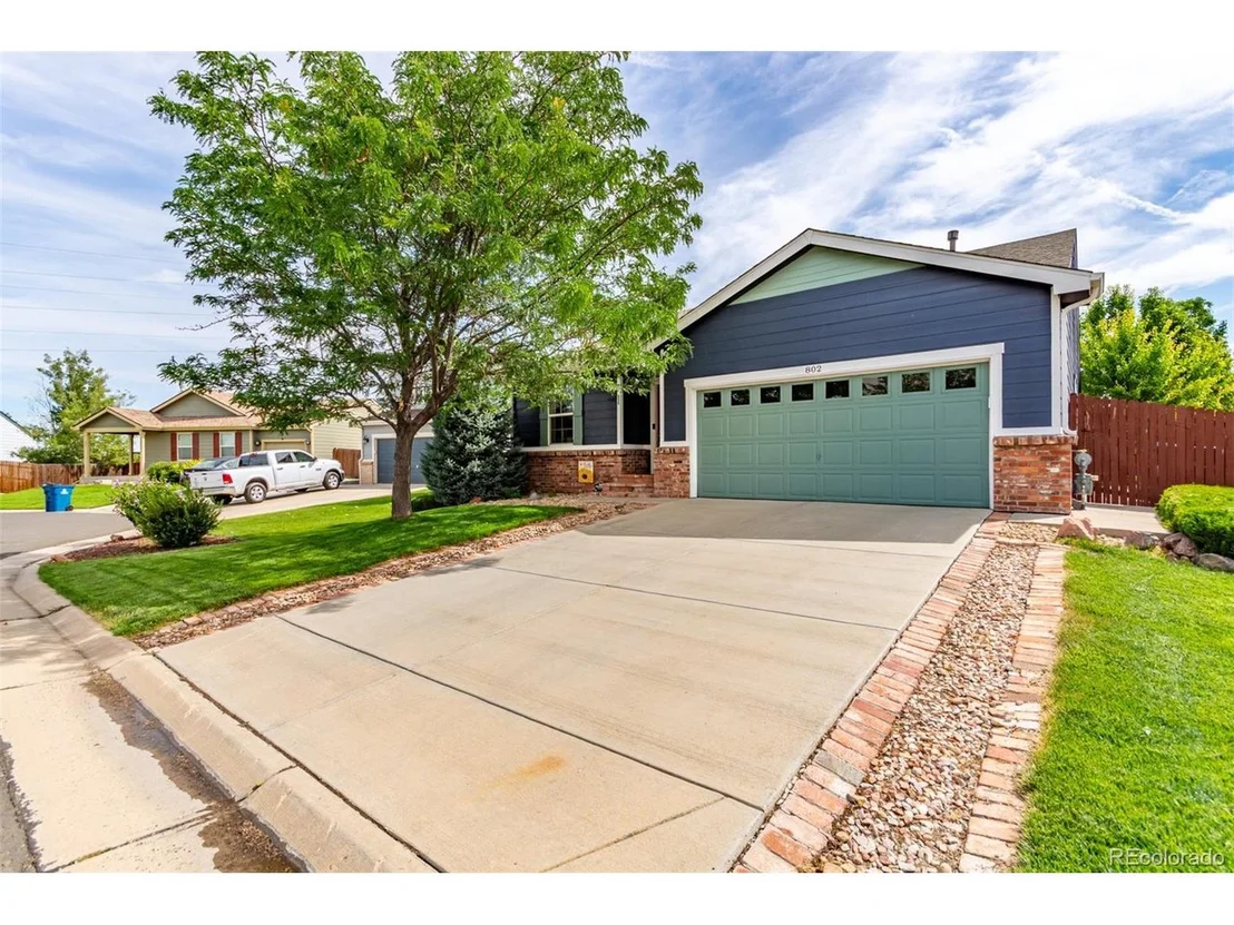 Photo of 802 Lonewolf Cir