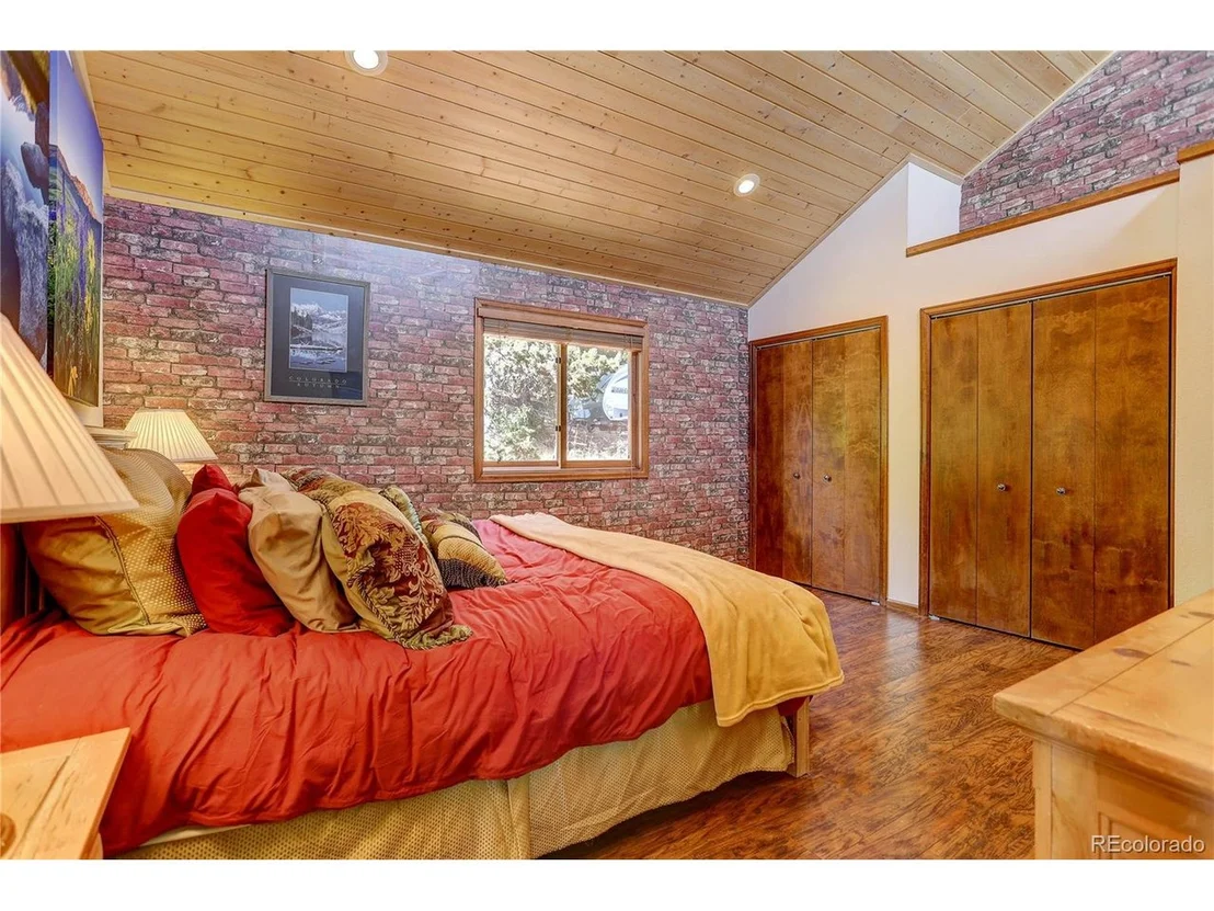 Photo of 11183 Conifer Mountain Rd