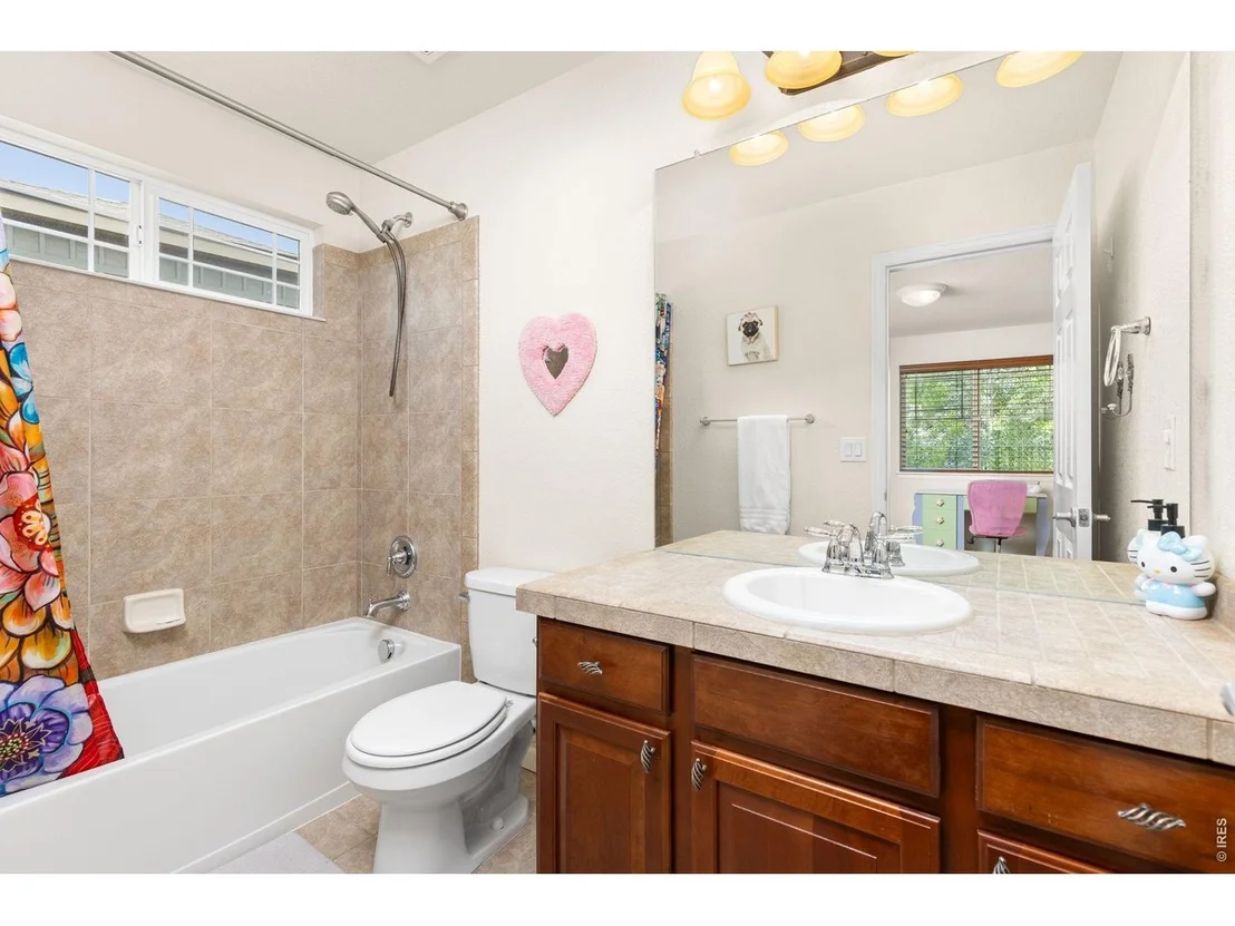 Photo of 279 Bittern Dr