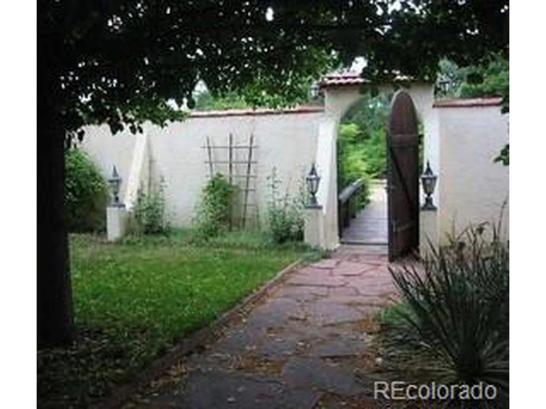 Photo of 7218 Cardinal Ln