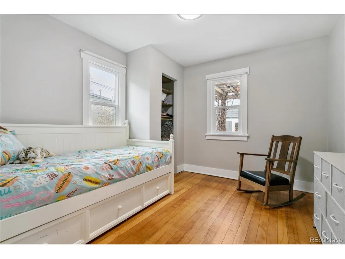 Photo of 1815 W 38th Ave