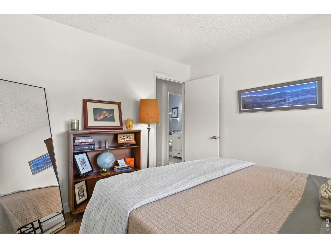 Photo of Unit D at 1118 Centaur Cir