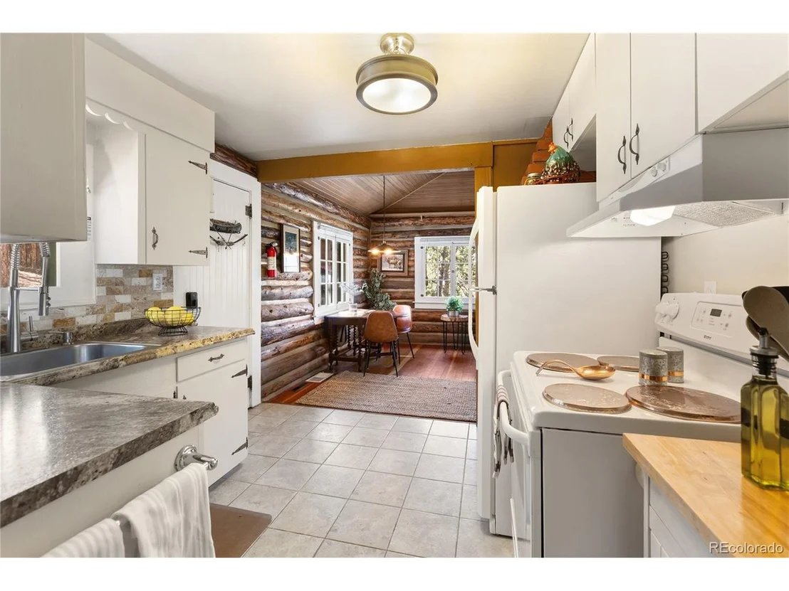 Photo of 9120 Ute Rd
