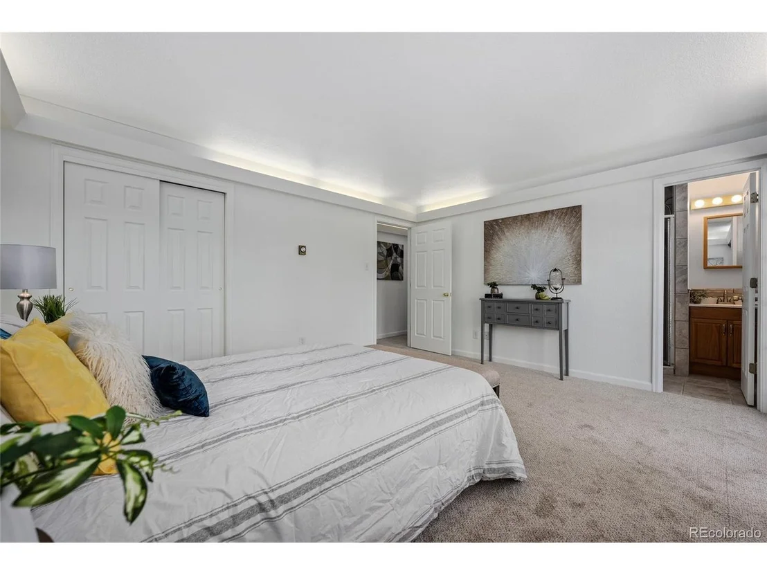 Photo of 28606 Memorial Park Way