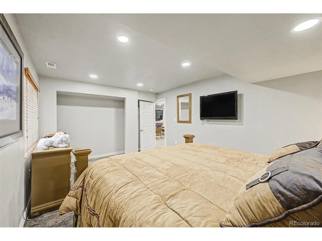 Photo of 540 Remington Dr