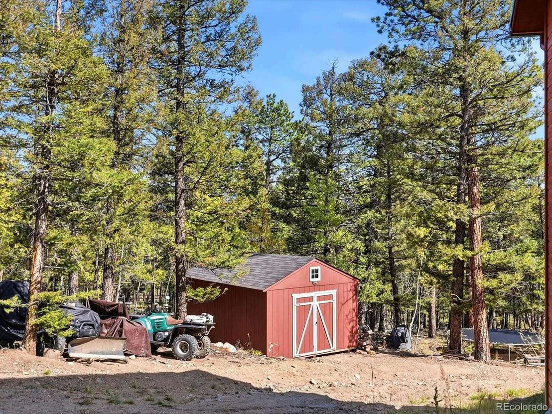 Photo of 1592 S Pine Dr